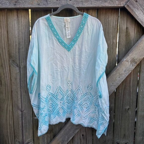 Chicos Aqua Dyed Lace-Detail Embroidered Hem Poncho Style Slouchy Tunic - Picture 5 of 11